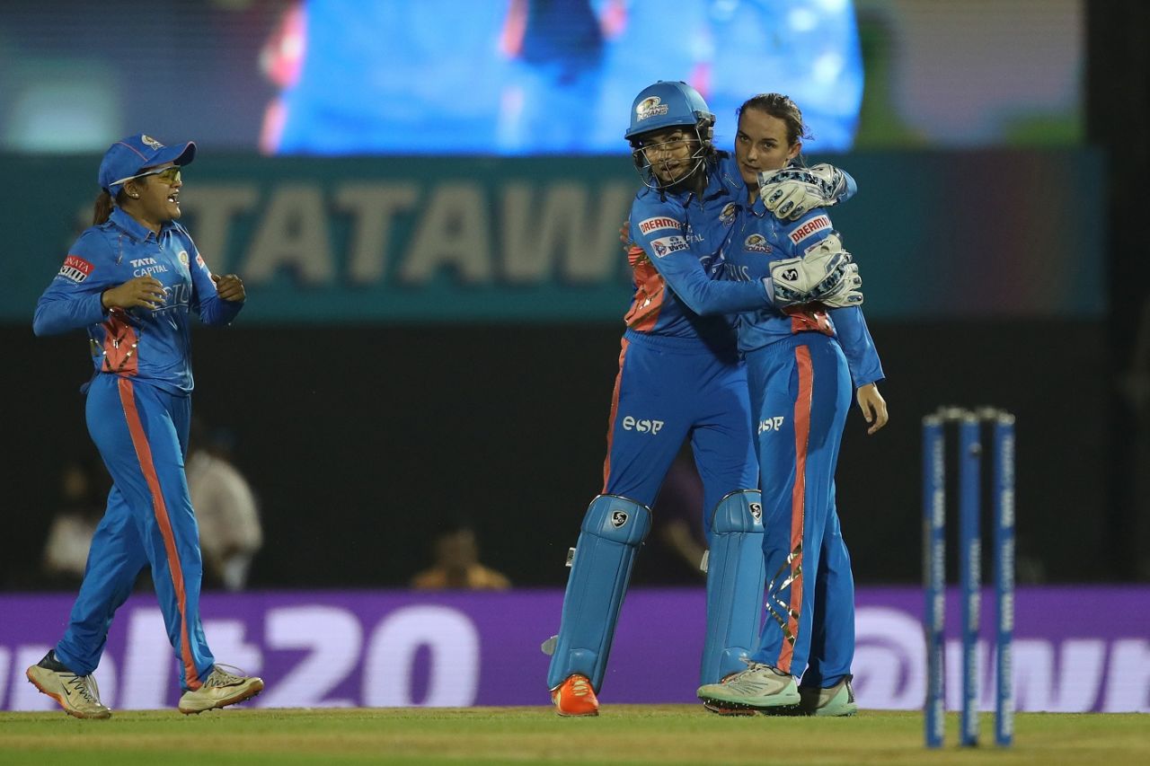 Amelia Kerr and Yastika Bhatia celebrate after they combined to dismiss Kiran Navgire, UP Warriorz vs Mumbai Indians, WPL, Mumbai, March 12, 2023