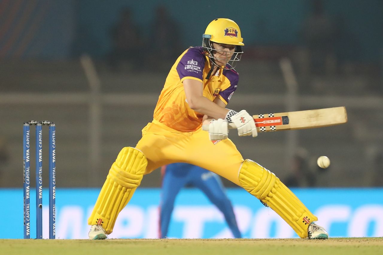 Tahlia McGrath brings out the reverse sweep, UP Warriorz vs Mumbai Indians, WPL, Brabourne, March 12, 2023