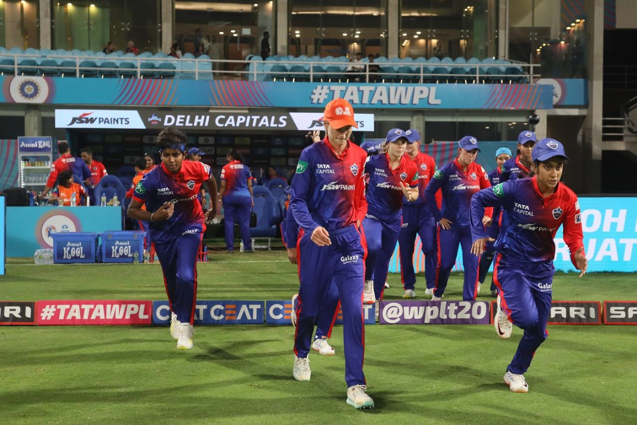 Meg Lanning leads the team onto the field, Delhi Capitals vs Royal Challengers Bangalore, WPL, Navi Mumbai, March 13, 2023