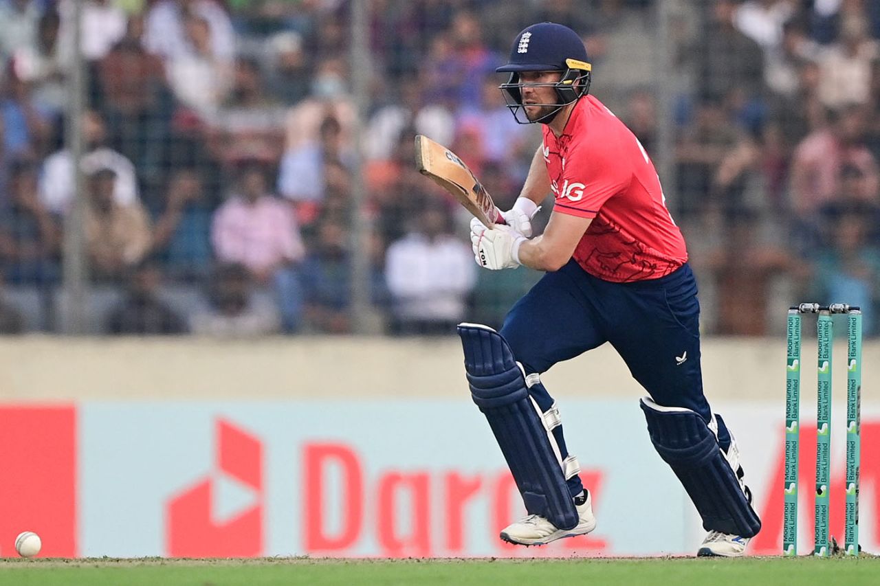 Dawid Malan works the ball into a gap, Bangladesh vs England, 3rd T20I, Dhaka, March 14, 2023