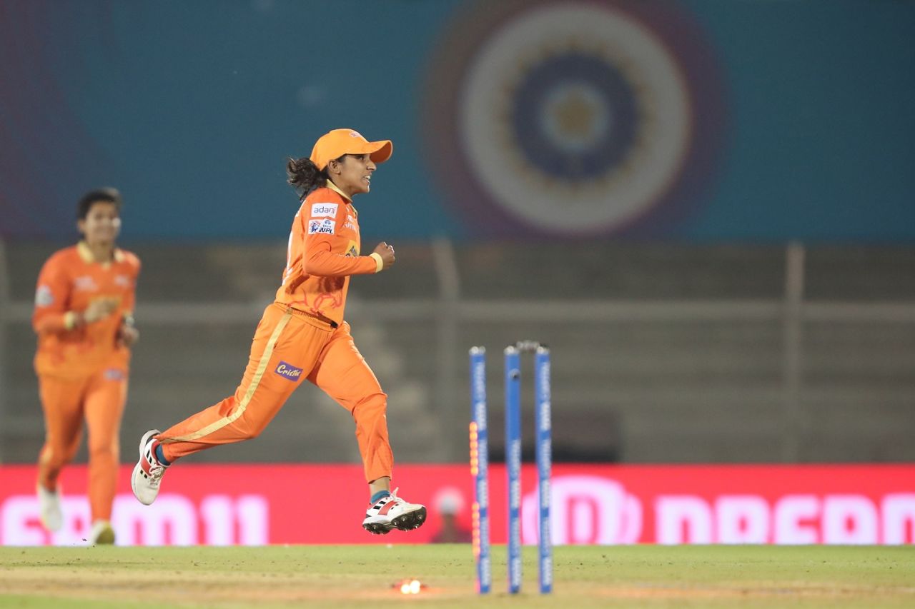 Tanuja Kanwar is off after dismissing Shafali Verma, Delhi Capitals vs Gujarat Giants, WPL 2023, Brabourne Stadium, Mumbai, March 16, 2023