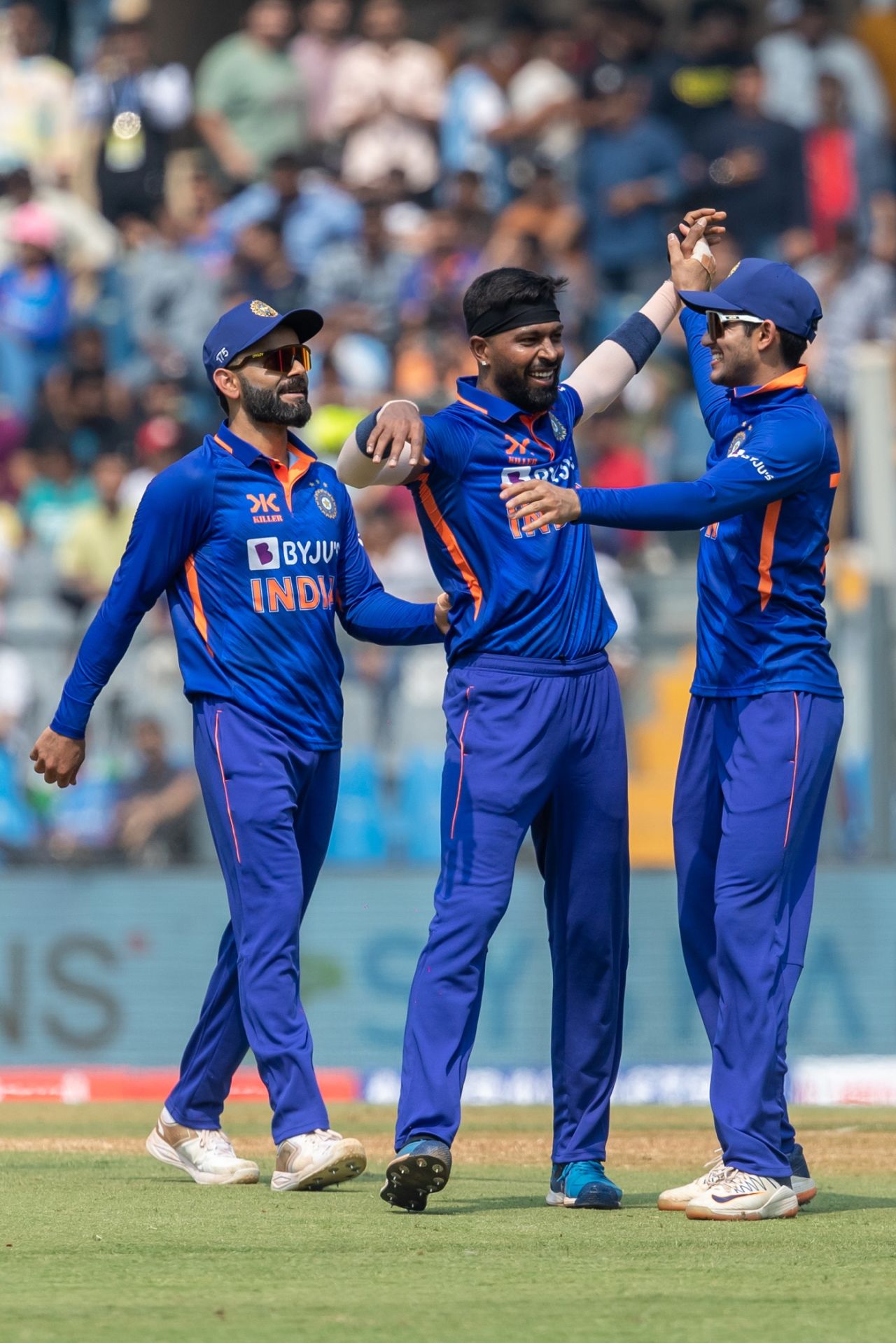 Hardik Pandya celebrates a wicket, India vs Australia, 1st ODI, Mumbai, March 17, 2023