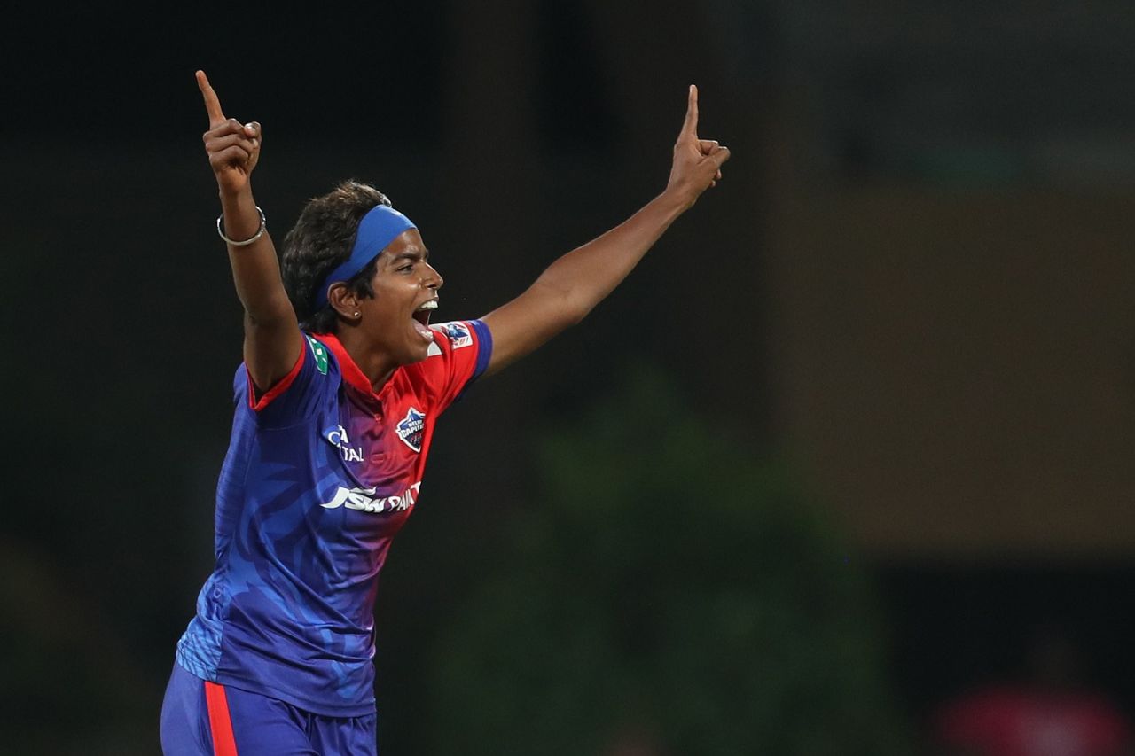 Arundhati Reddy celebrates, Mumbai Indians vs Delhi Capitals, WPL 2023, Navi Mumbai, March 20, 2023