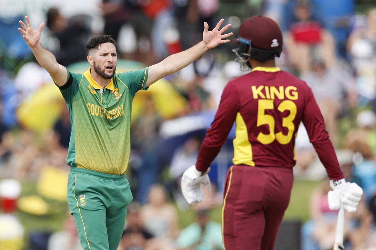 Wayne Parnell belts out an appeal, South Africa vs West Indies, 3rd ODI, Potchefstroom, March 21, 2023