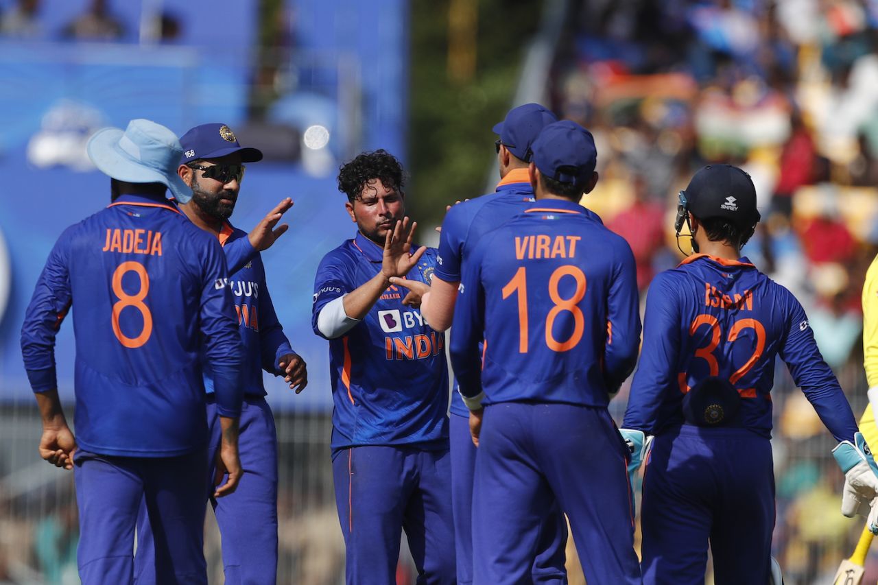 Kuldeep Yadav celebrates with his team-mates after sending back Marnus Labuschagne, India vs Australia, 3 rd ODI, Chennai, March 22, 2023