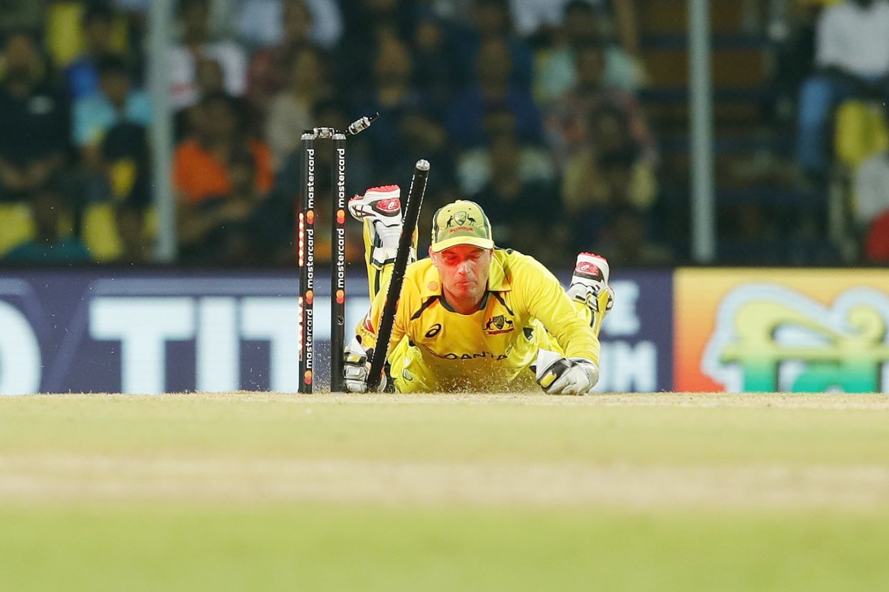 Alex Carey makes a diving effort to run Axar Patel out for 2, India vs Australia, 3rd ODI, Chennai, March 22, 2023