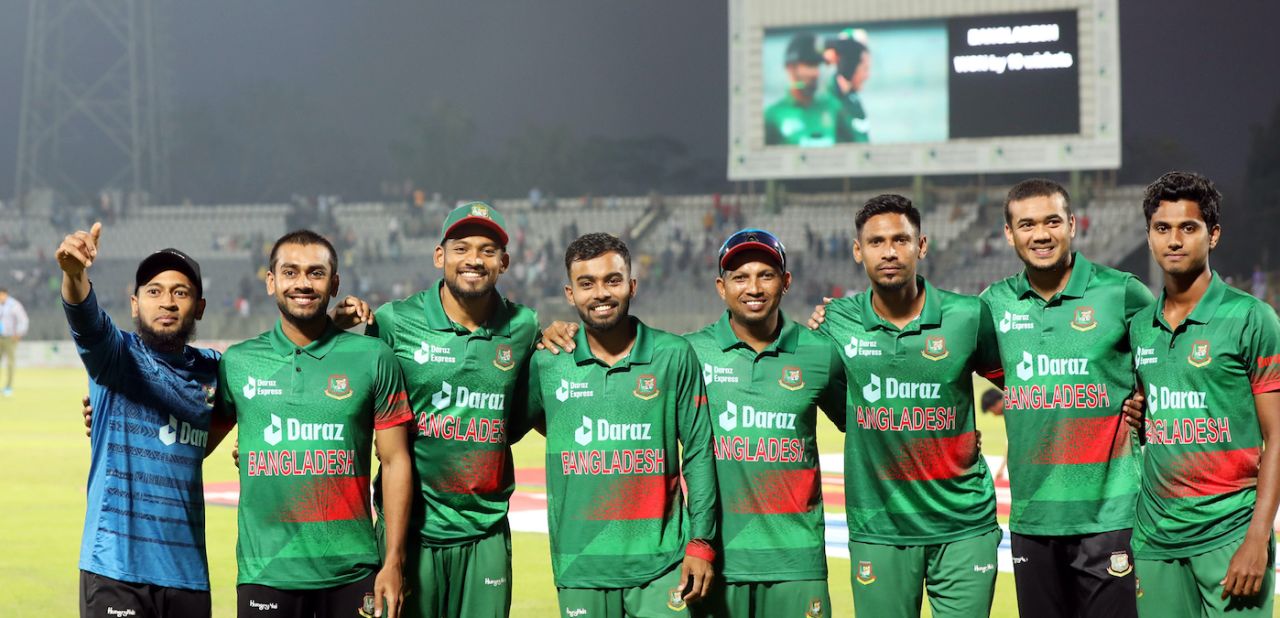 Bangladesh's team members pose for a picture, Nazmul Hassan, Bangladesh vs Ireland, 3rd ODI, Sylhet, March 23, 2023