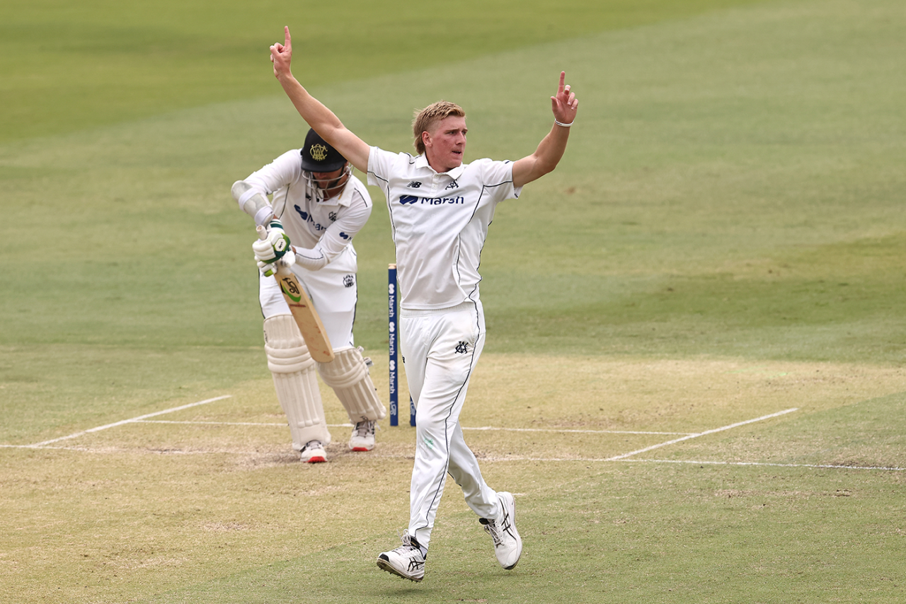 Will Sutherland removed Sam Whiteman to provide the first breakthrough, Western Australia vs Victoria, Sheffield Shield, Final, WACA, March 24, 2023