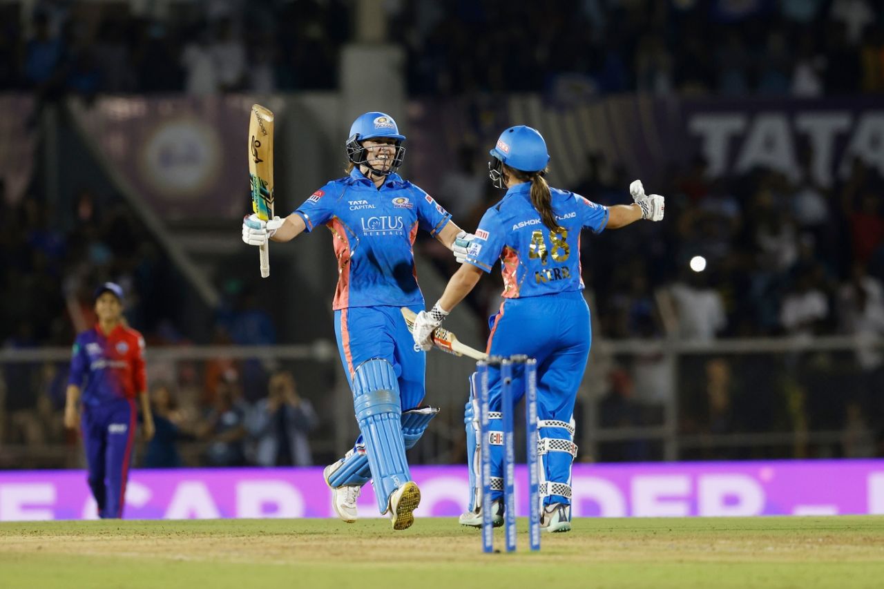 Amelia Kerr and Natalie Sciver-Brunt embrace after helping Mumbai win the WPL final, Delhi Capitals vs Mumbai Indians, final, Brabourne, Women's Premier League, March 26, 2023