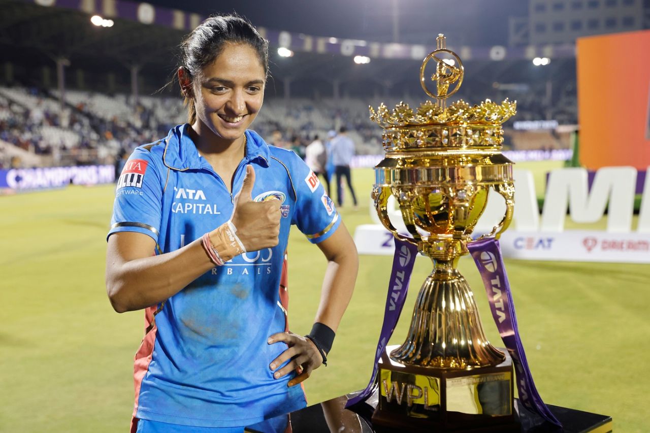 Harmanpreet Kaur with the trophy after Mumbai Indians won the inaugural WPL, Delhi Capitals vs Mumbai Indians, final, Brabourne, Women's Premier League, March 26, 2023