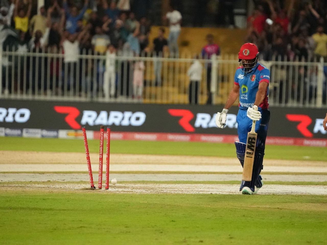 Usman Ghani was cleaned up early in the chase, Afghanistan vs Pakistan, 2nd T20I, Sharjah, March 26, 2023