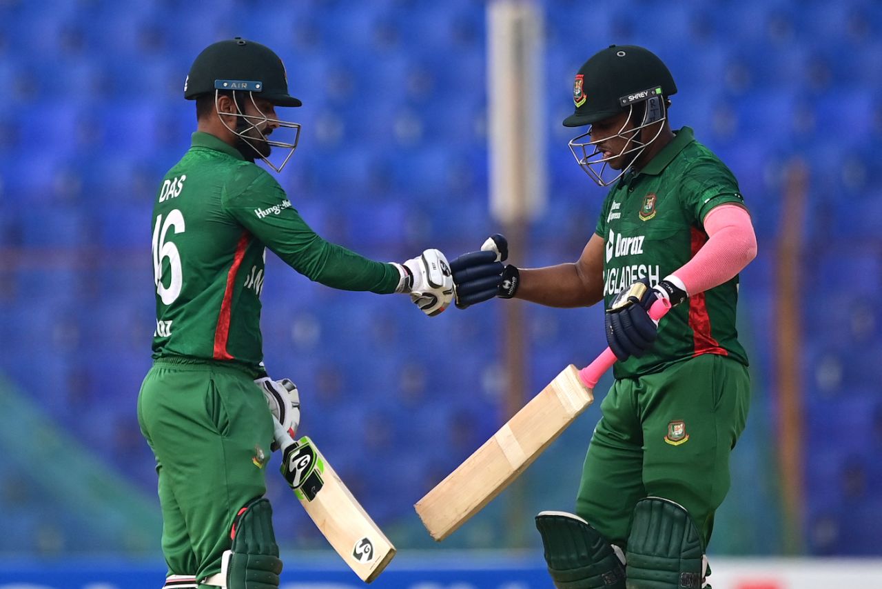 Litton Das and Rony Talukdar put together 124 runs for the first wicket, Bangladesh vs Ireland, 2nd T20I, Chattogram, March 29, 2023