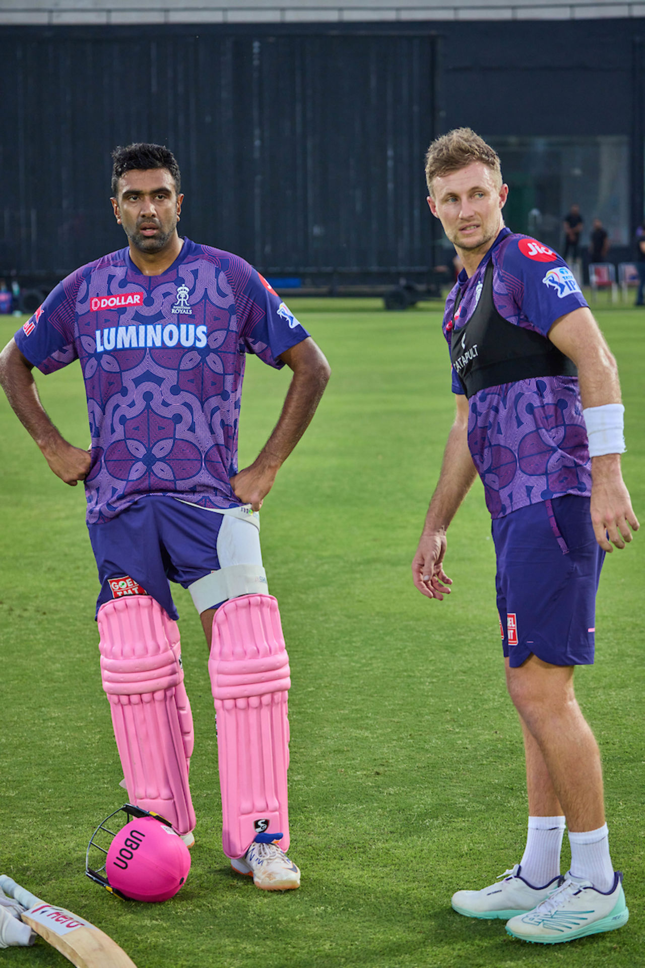 Chris Gayle and AB de Villiers during the RCB Unbox event ...