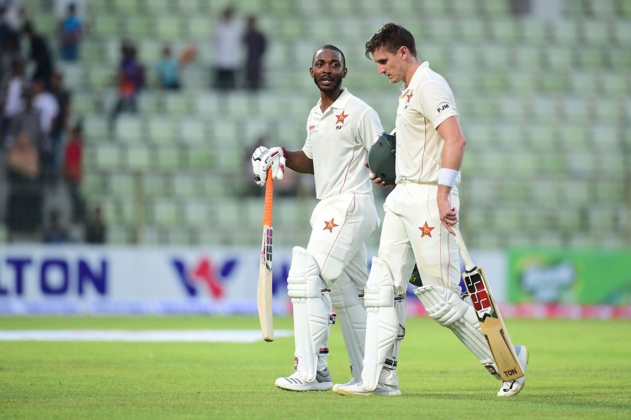 Regis Chakabva and Peter Moor leave the field, Bangladesh vs Zimbabwe, 1st Test, Sylhet, 1st day, November 3 2018