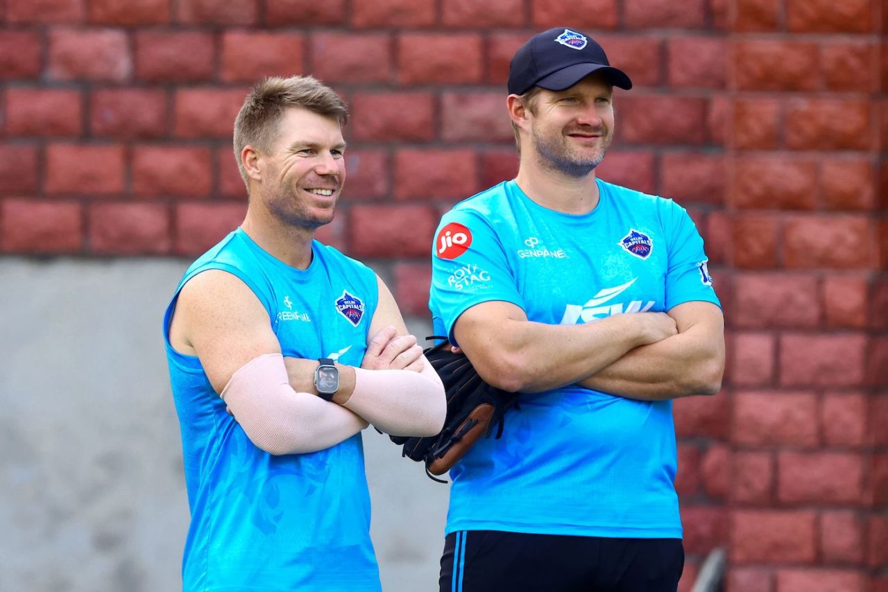 Captain David Warner and assistant coach Shane Watson keep a close watch on preparations, IPL 2023, Lucknow, March 31, 2023