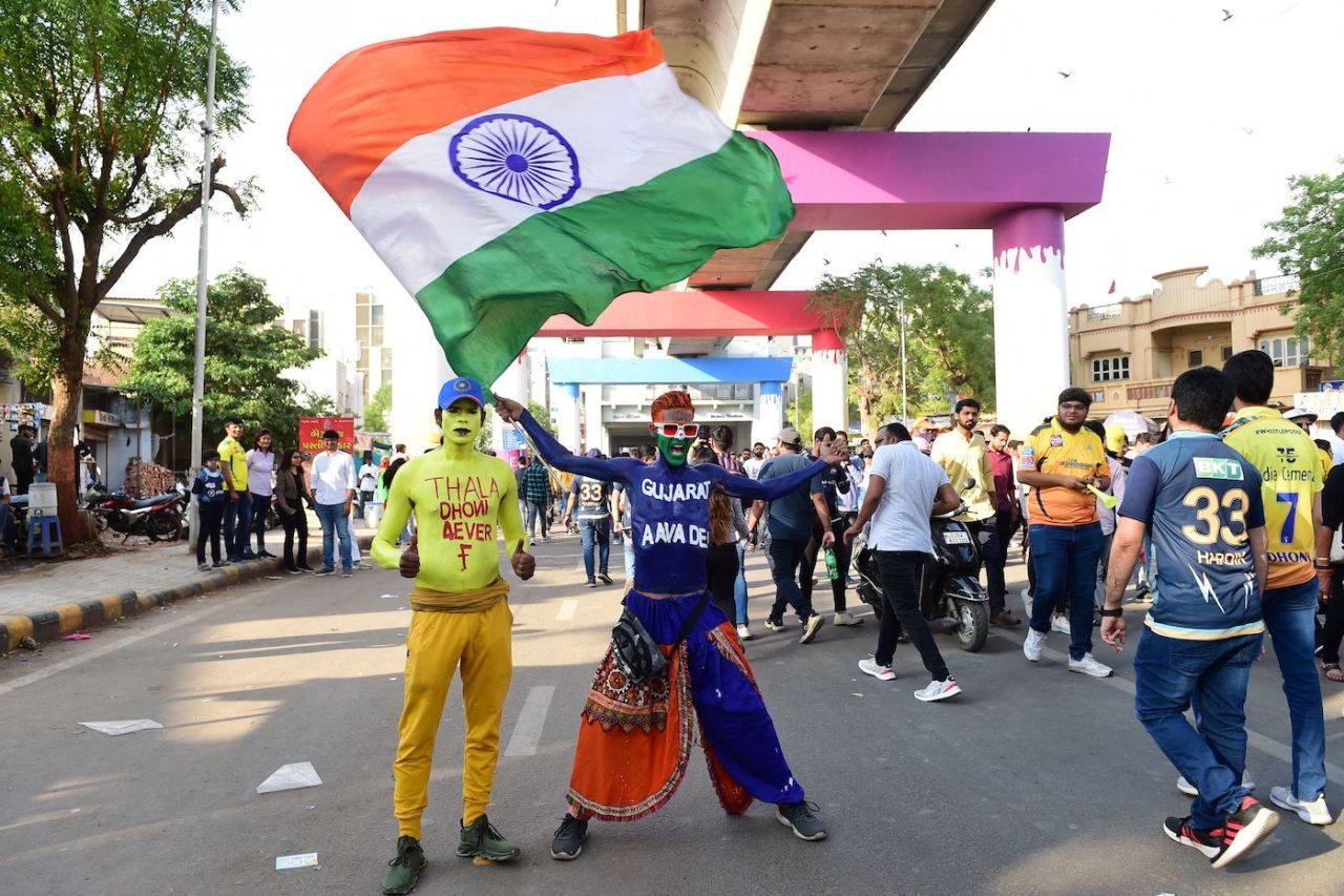 Fans in Ahmedabad ahead of the season opener, Gujarat Titans vs Chennai Super Kings, IPL 2023, Ahmedabad, March 31, 2023