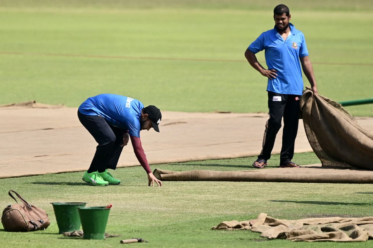 Mushfiqur Rahim inspects the Dhaka pitch before the Test, April 2, 2023