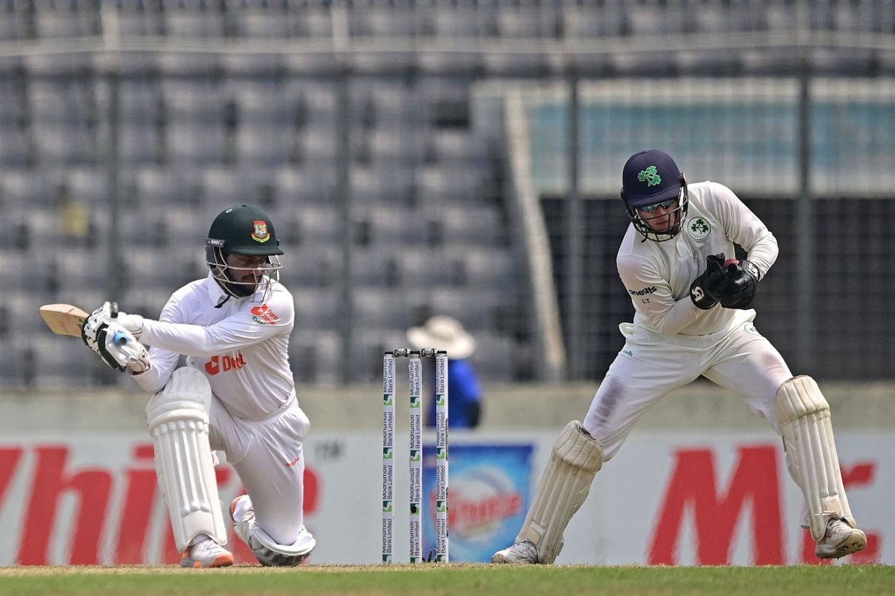 Lorcan Tucker takes the catch to dismiss Shakib Al Hasan, Bangladesh vs Ireland, Only Test, 2nd day, Dhaka, April 5, 2023