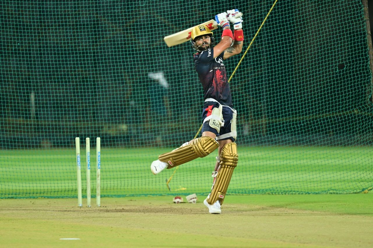 Virat Kohli bats in training, IPL, Kolkata, April 3 2023