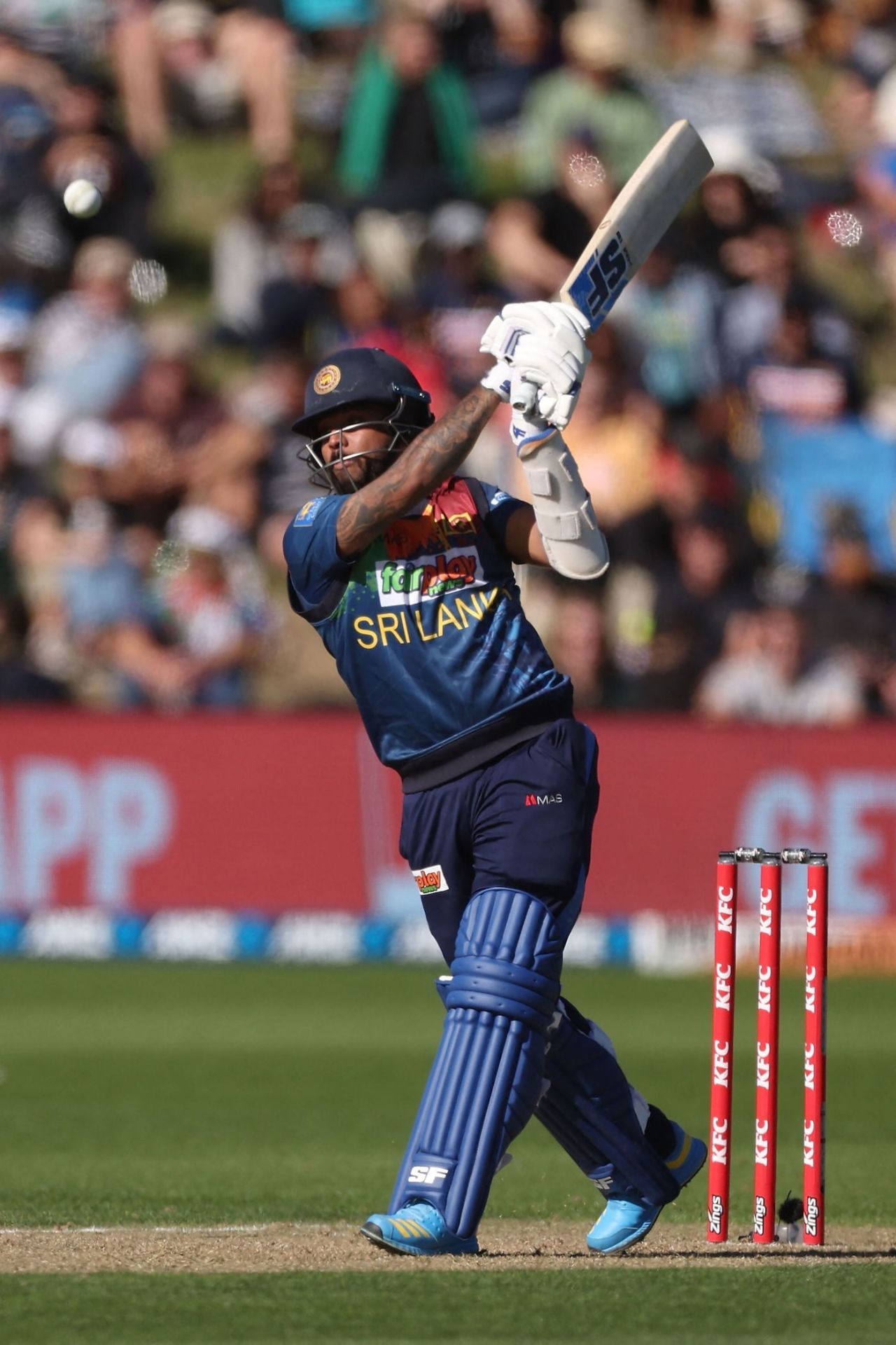 Kusal Mendis flays the ball on the off side, New Zealand vs Sri Lanka, 3rd T20I, Queenstown, April 08, 2023