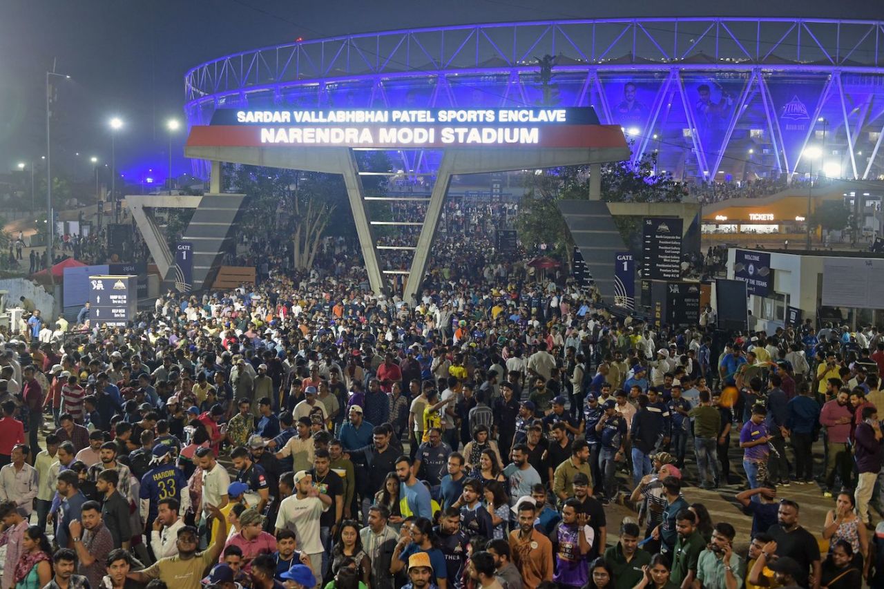 Fans flock out of the Narendra Modi Stadium after a thriller, Gujarat Titans vs Kolkata Knight Riders, IPL 2023, Ahmedabad, April 9, 2023