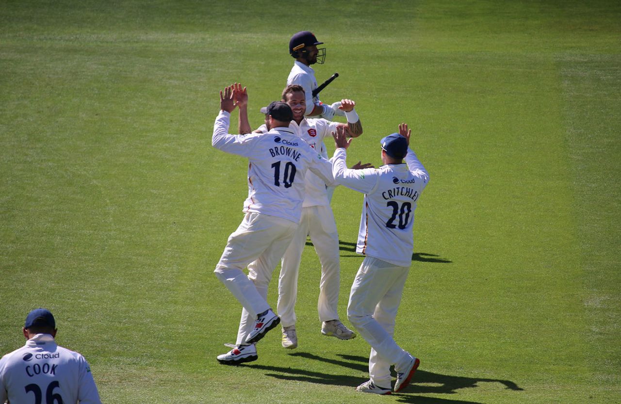 Doug Bracewell claimed his first wickets for Essex, including Josh Bohannon, Essex vs Lancashire, LV= County Championship, Chelmsford, April 13, 2023