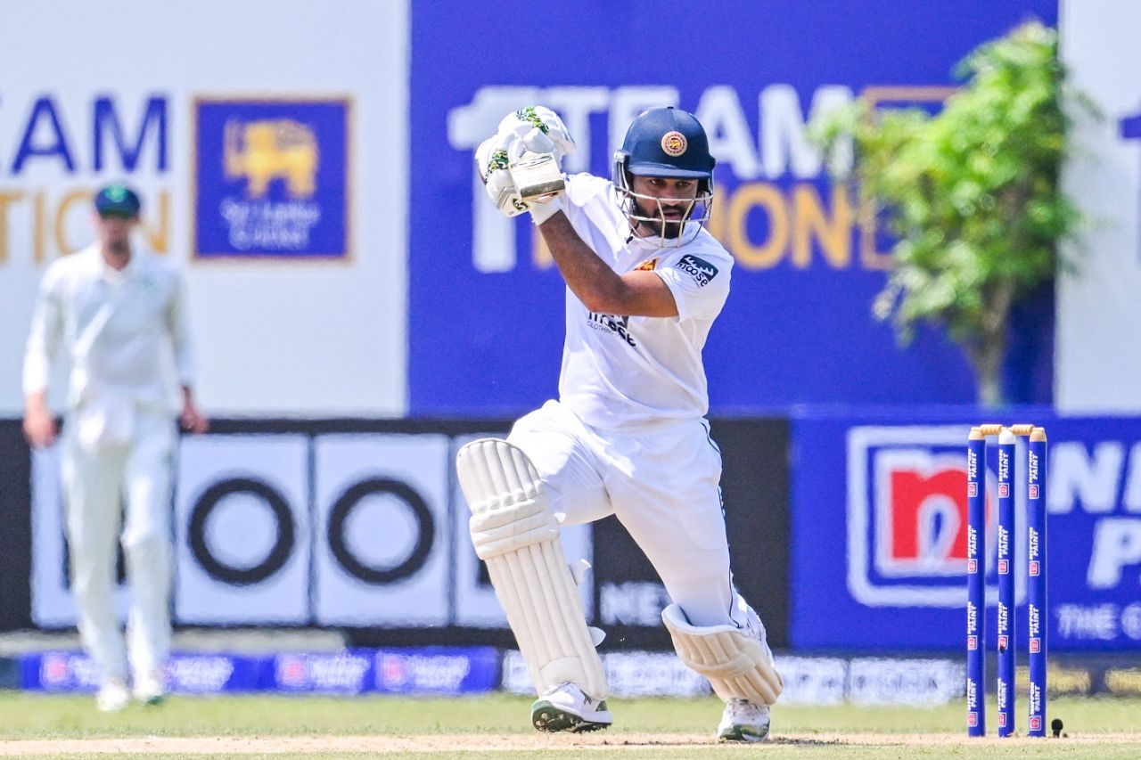 Dimuth Karunaratne drives one away, Sri Lanka vs Ireland, 1st Test, Galle, 1st day, April 16, 2023