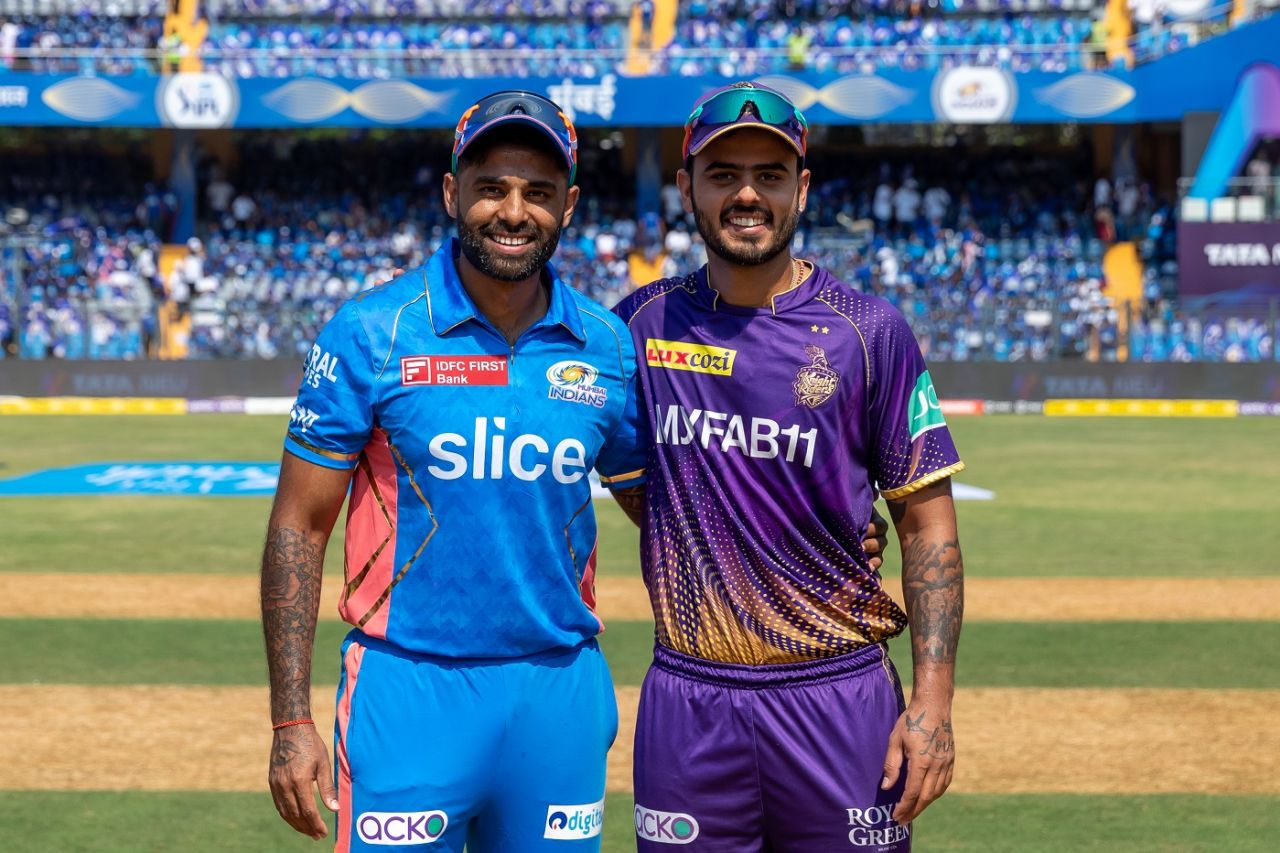 Nitish Rana and Suryakumar Yadav are all smiles at the toss, Mumbai Indians vs Kolkata Knight Riders, IPL 2023, Mumbai, April 16, 2023