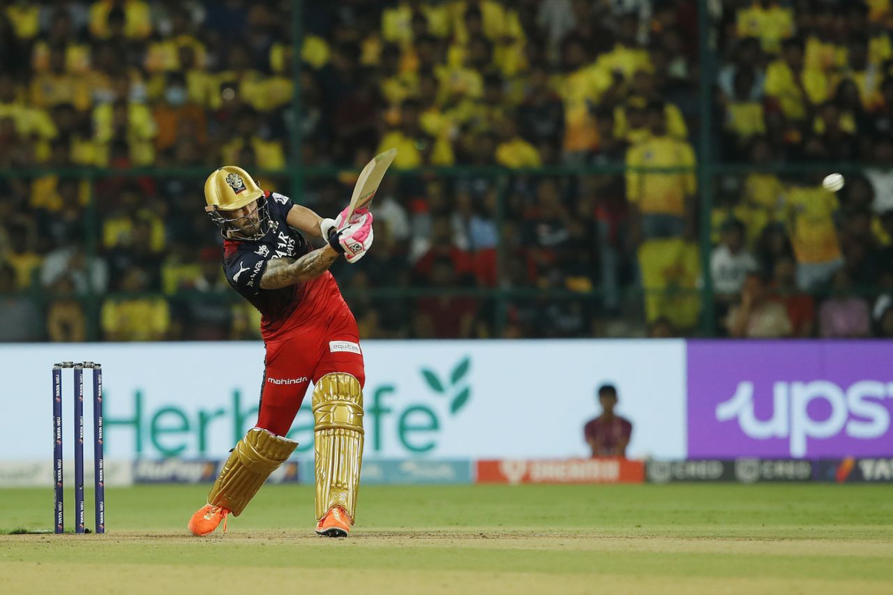 Faf du Plessis controlled the first few overs of the RCB innings, Royal Challengers Bangalore vs Chennai Super Kings, IPL 2023, Bengaluru, April 17, 2023