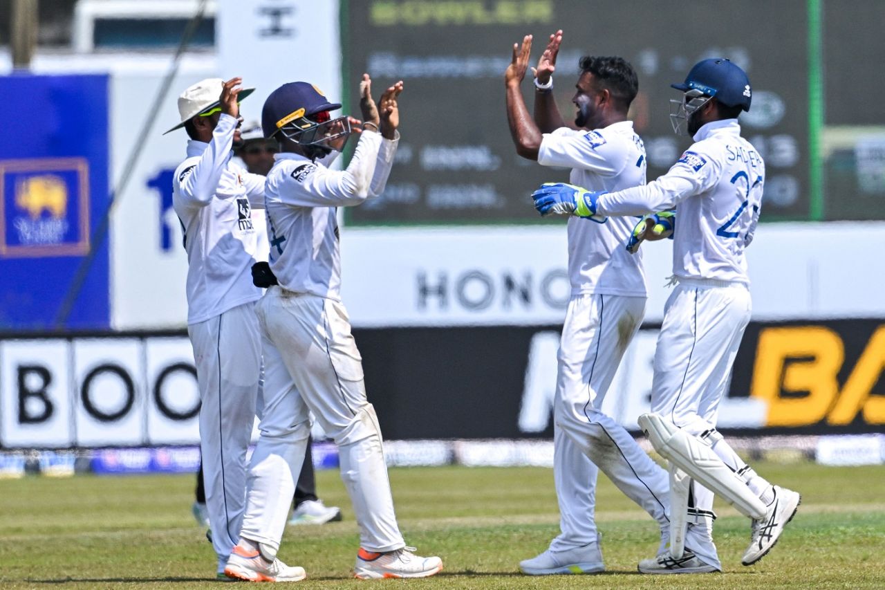 Ramesh Mendis picked three wickets as Sri Lanka raced towards an innings win, Sri Lanka vs Ireland, 1st Test, Galle, 3rd day, April 18, 2023