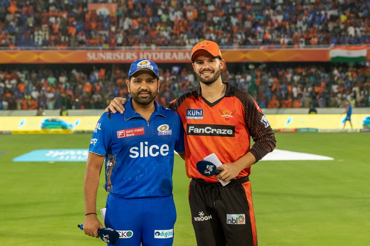 Rohit Sharma and Aiden Markram pose after the toss, Sunrisers Hyderabad vs Mumbai Indians, IPL 2023, Hyderabad, April 18, 2023