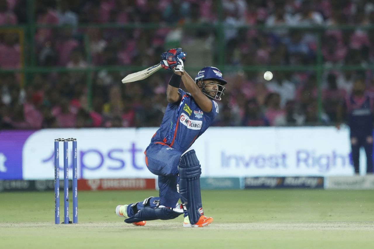 Nicholas Pooran gave Lucknow Super Giants momentum at the death, but then holed out, Rajasthan Royals vs Lucknow Super Giants, IPL 2023, Jaipur, April 19, 2023