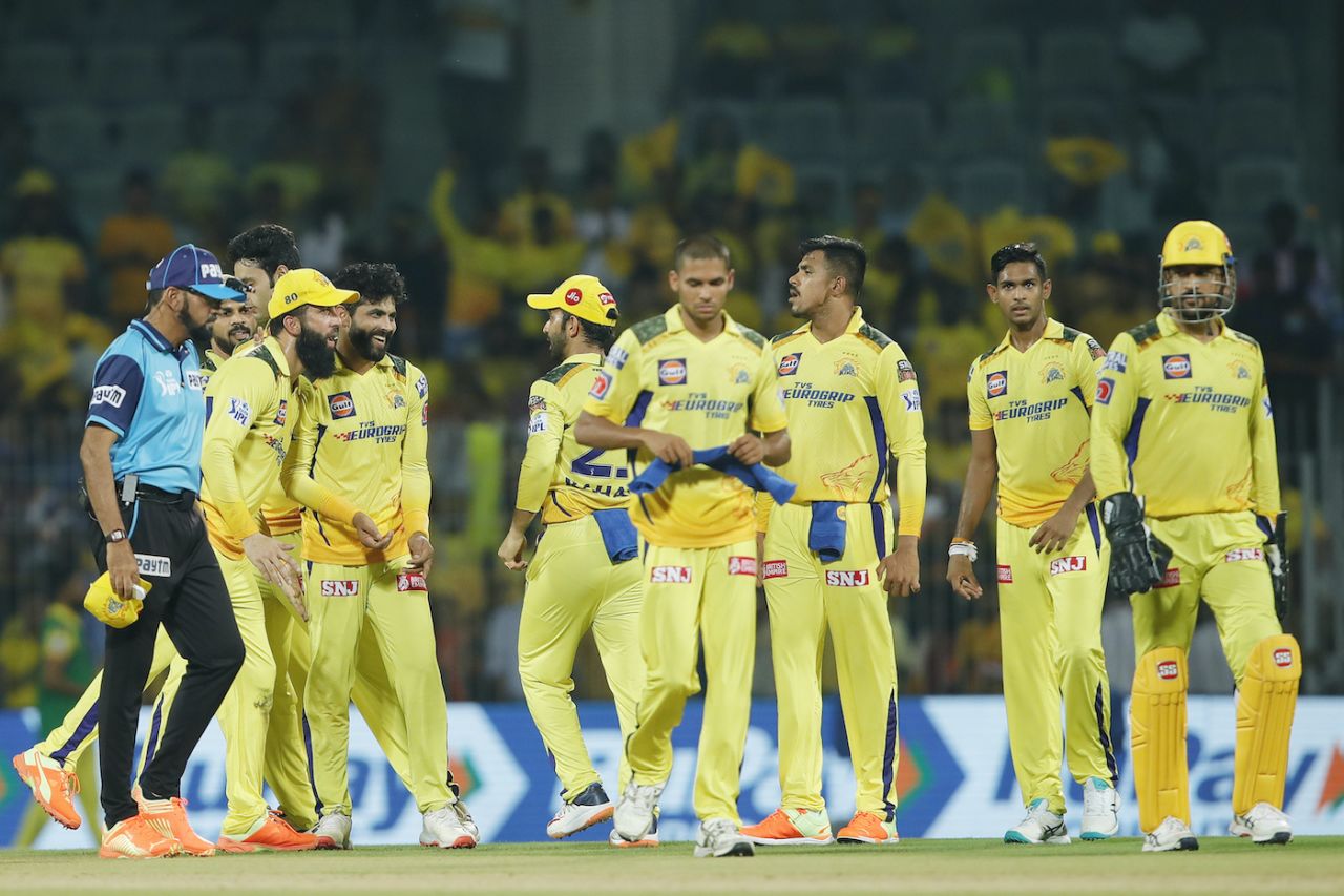 Ravindra Jadeja was among the wickets in the middle overs, Chennai Super Kings vs Sunrisers Hyderabad, IPL 2023, Chennai, April 21, 2023