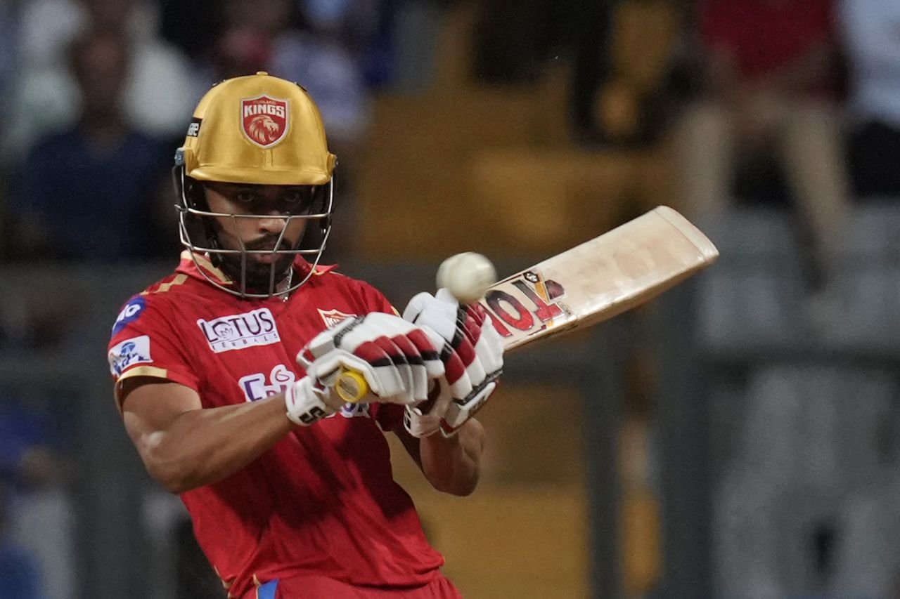 Atharva Taide attempts to ramp the ball, Mumbai Indians vs Punjab Kings, IPL 2023, Mumbai, April 22, 2023