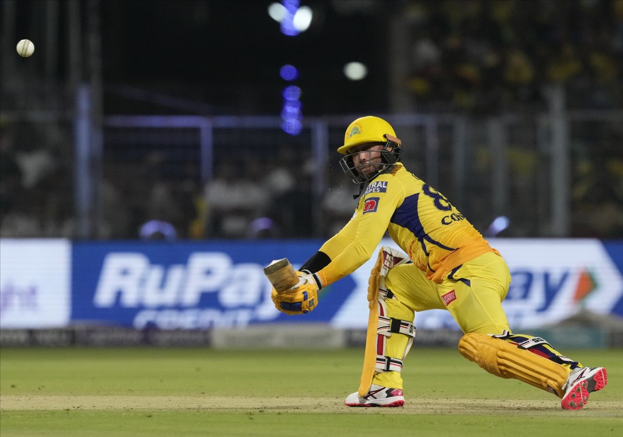 Devon Conway rolls out a reverse sweep, Kolkata Knight Riders vs Chennai Super Kings, IPL 2023, Kolkata, April 23, 2023