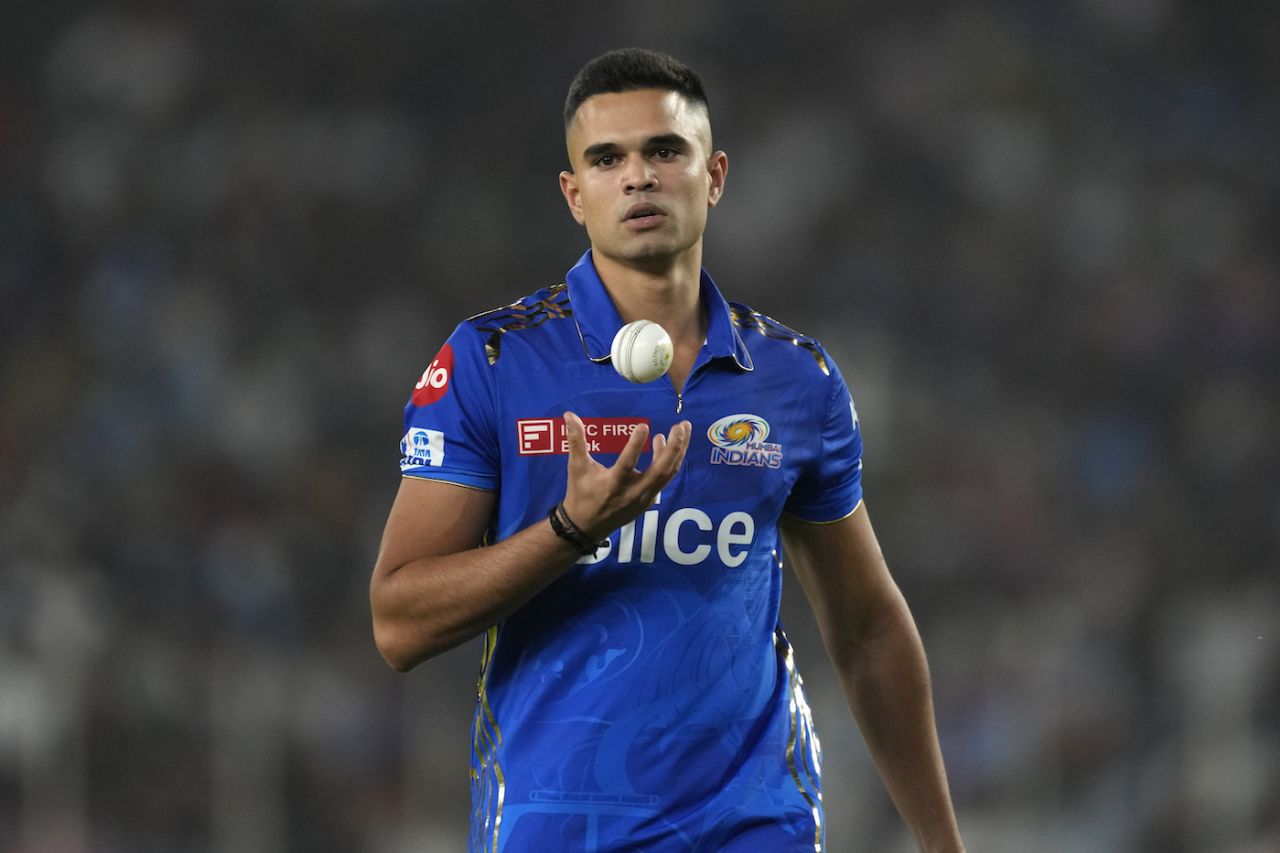 Arjun Tendulkar goes back to his bowling mark, Gujarat Titans vs Mumbai Indians, IPL 2023, Ahmedabad, April 25, 2023