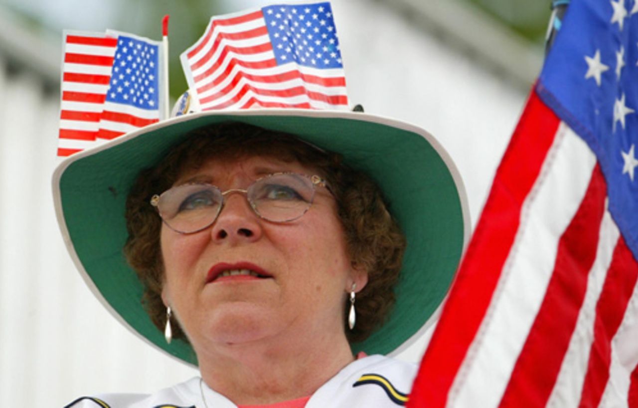 USA supporter faces up to the grim truth, Australia v USA, Rose Bowl, Champions Trophy, September 13, 2004