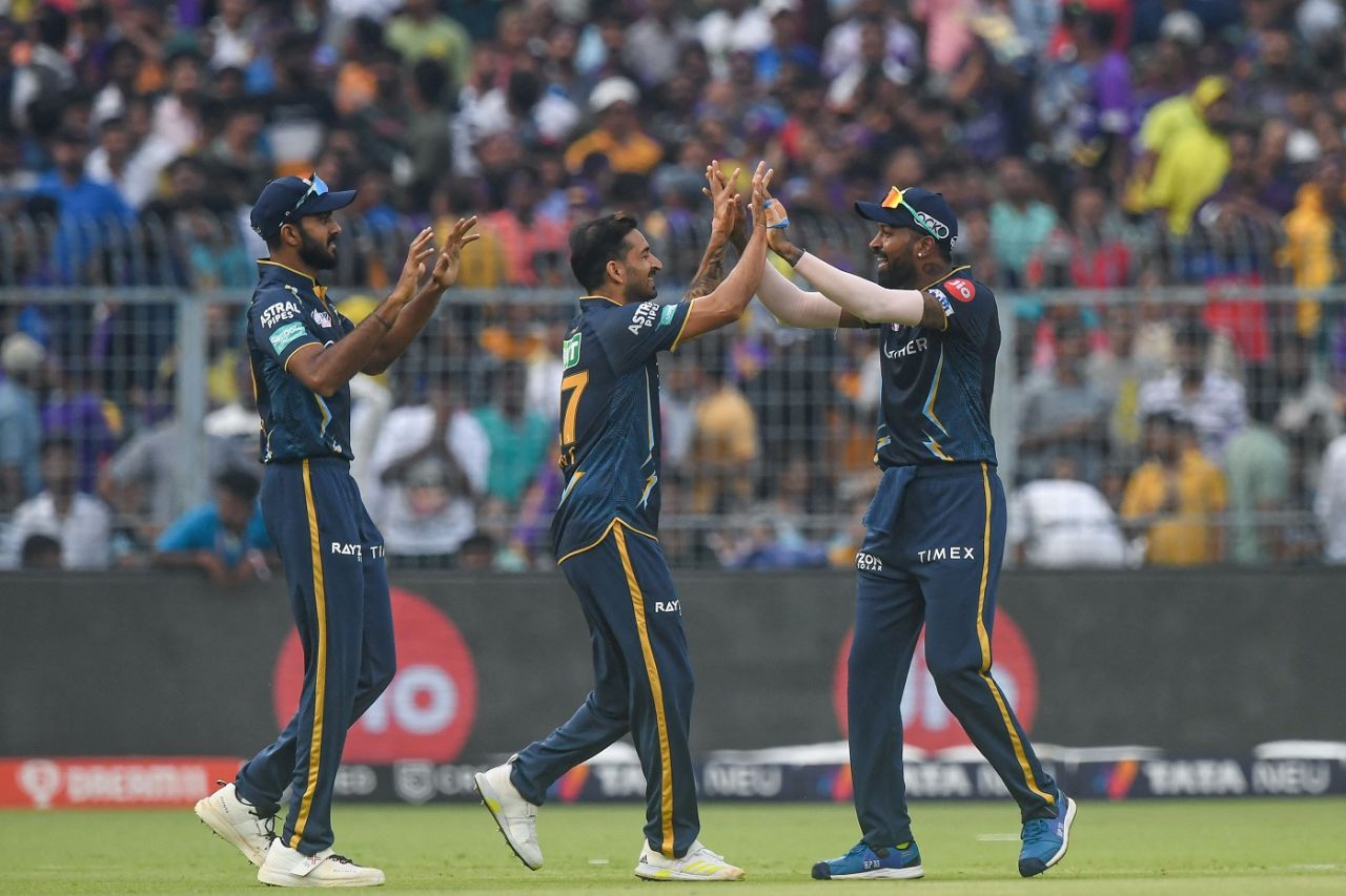 Mohit Sharma celebrates after taking a good catch to send Shardul Thakur packing, Kolkata Knight Riders vs Gujarat Titans, IPL 2023, Kolkata, April 29, 2023