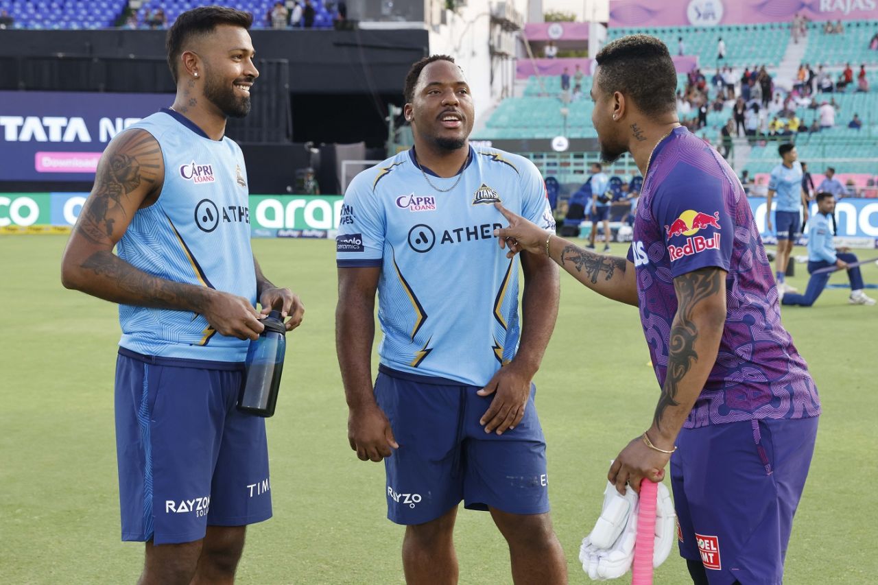 Hardik Pandya, Odean Smith and Shimron Hetmyer catch up before the game, Rajasthan Royals vs Gujarat Titans, IPL 2023, Jaipur, May 5, 2023