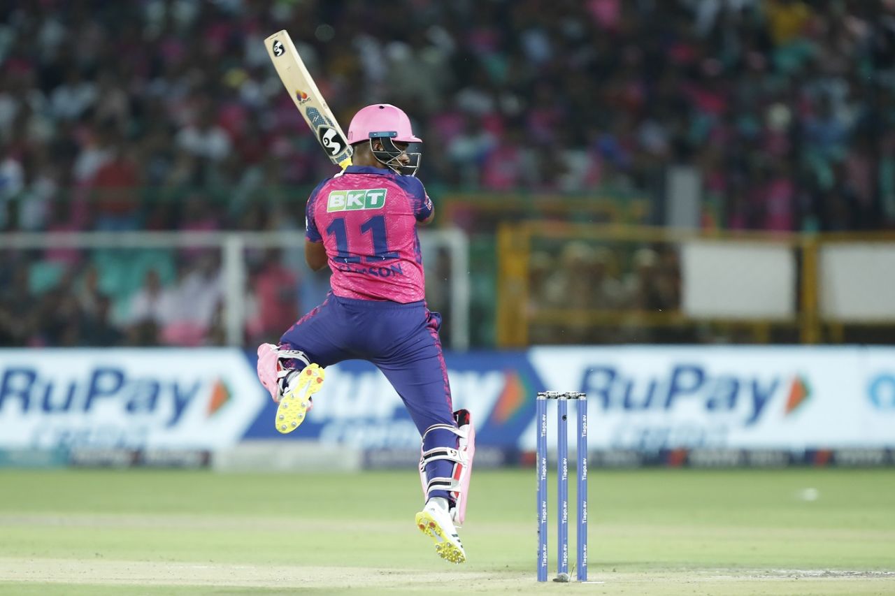 Sanju Samson slams the ball in Suryakumar Yadav style, Rajasthan Royals vs Gujarat Titans, IPL 2023, Jaipur, May 5, 2023