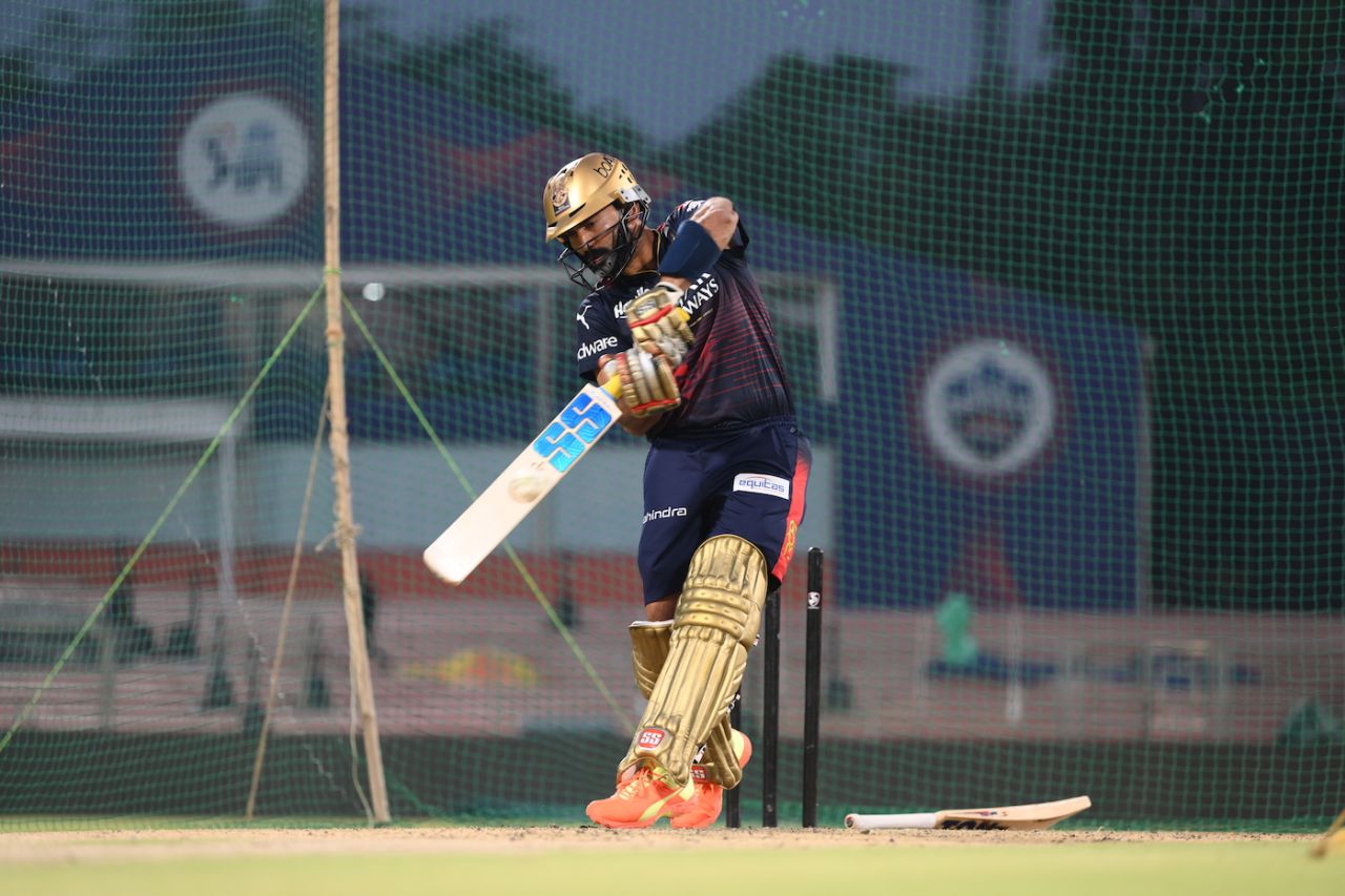 Dinesh Karthik has a hit in the nets, May 5, 2023