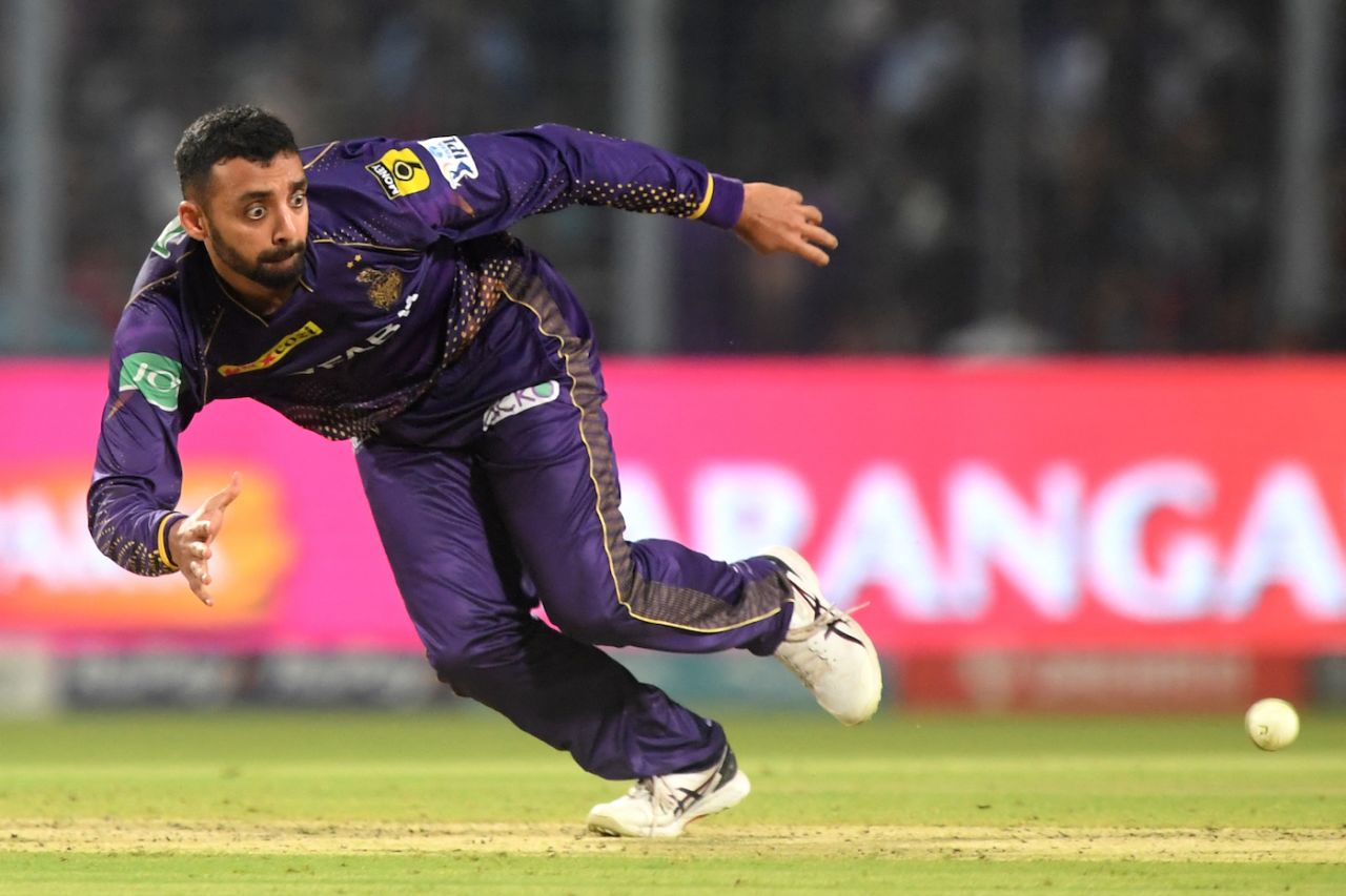 Varun Chakravarthy fields off his own bowling, Kolkata Knight Riders vs Punjab Kings, IPL 2023, Kolkata, May 8, 2023