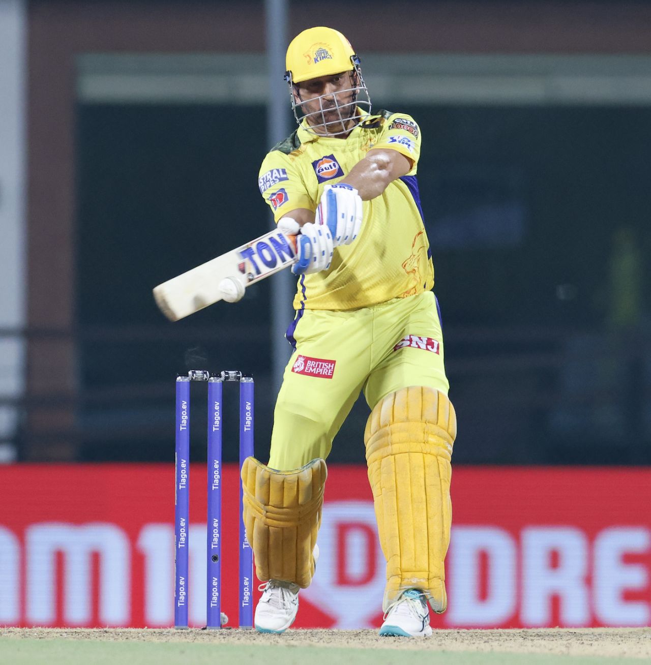 MS Dhoni found his range against Khaleel Ahmed in the 19th over, Chennai Super Kings vs Delhi Capitals, IPL 2023, Chennai, May 10, 2023