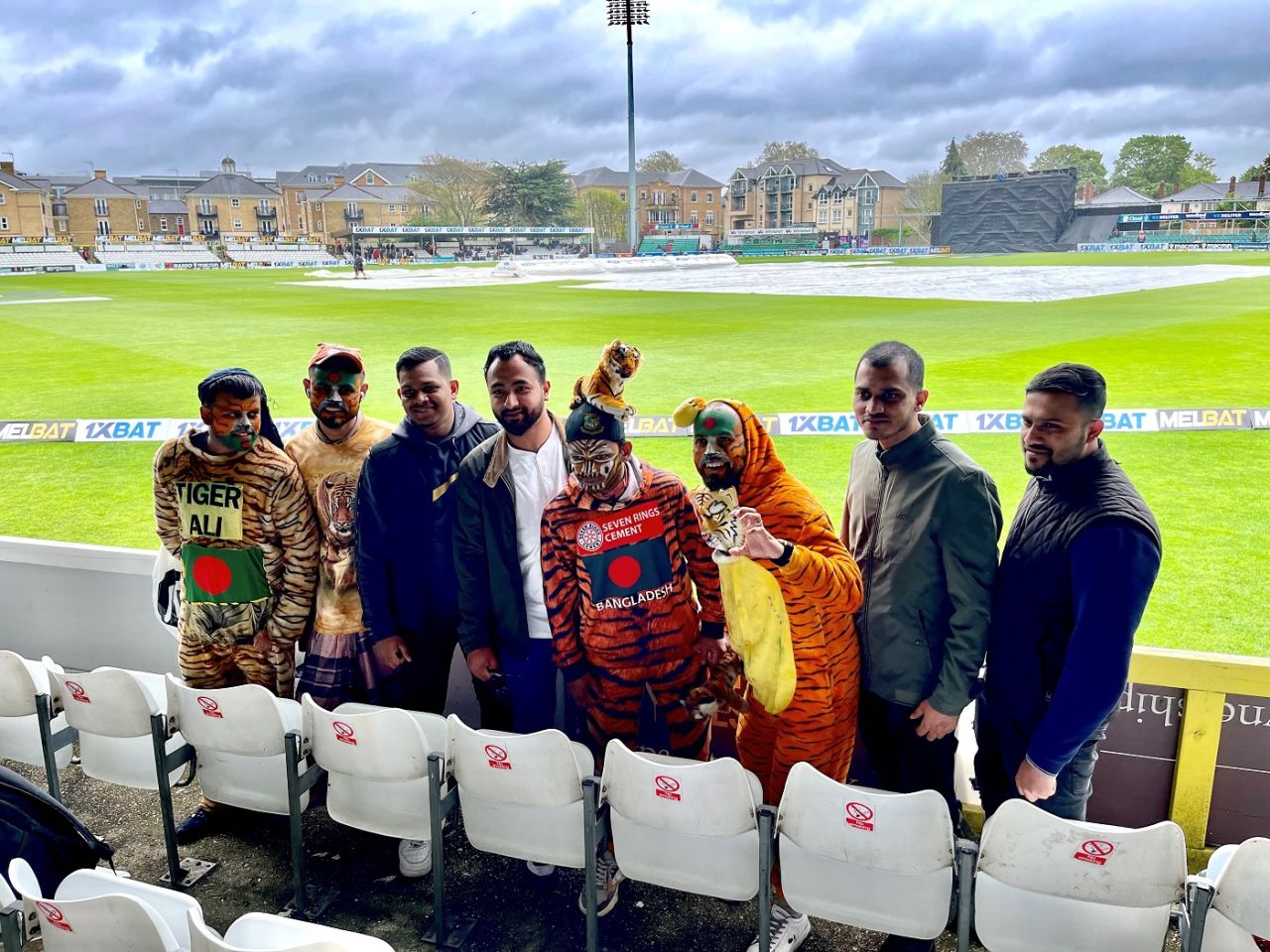 Delayed start no dampener for the Bangladesh fans, Ireland vs Bangladesh, 2nd ODI, Chelmsford, May 12, 2023