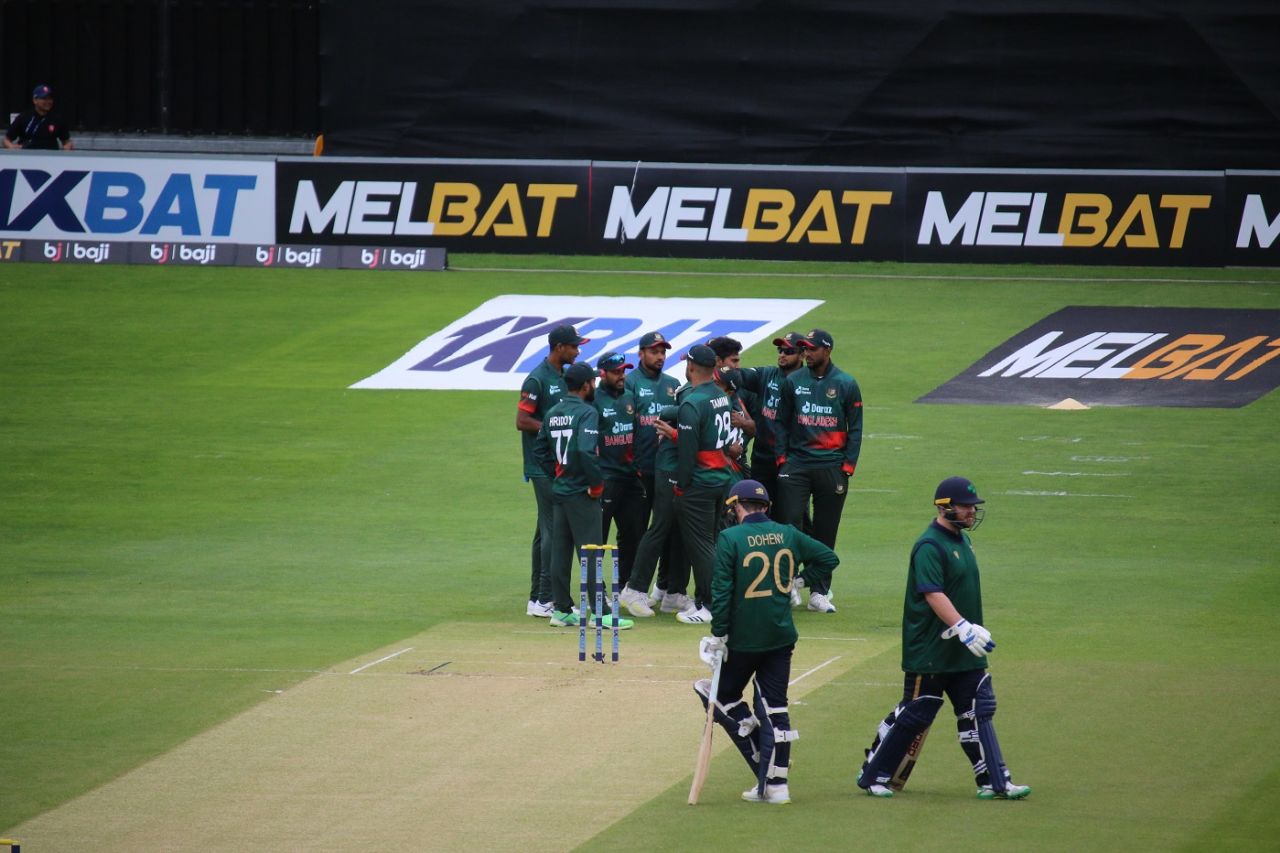 Paul Stirling walks back after Hasan Mahmud dismissed him, Ireland vs Bangladesh, 2nd ODI, Chelmsford, May 12, 2023