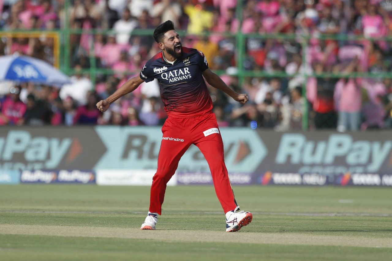 Mohammed Siraj removed Yashasvi Jaiswal for a duck in his first over, Rajasthan Royals vs Royal Challengers Bangalore, IPL, Jaipur, May 14, 2023