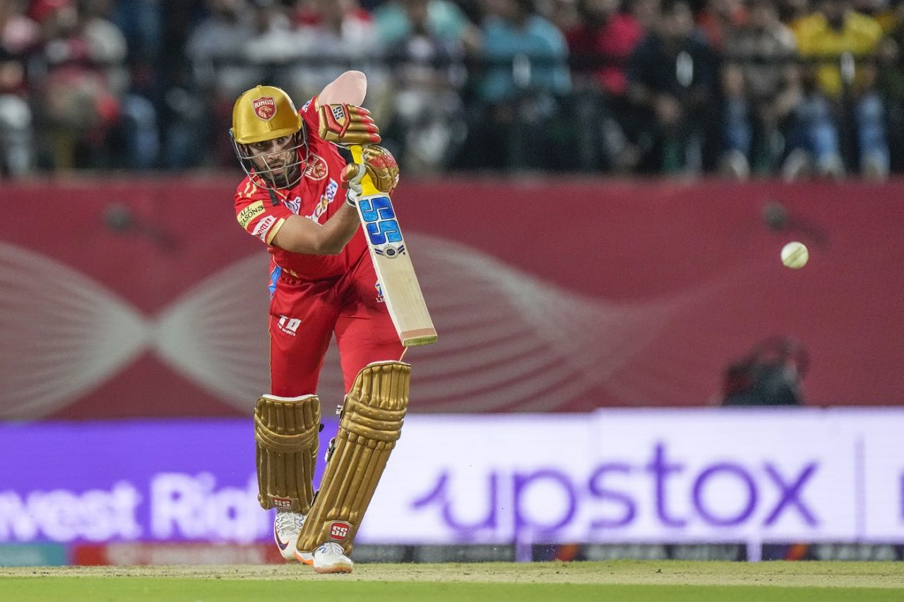 Jitesh Sharma drives one down the ground, Punjab Kings vs Rajasthan Royals, IPL 2023, Dharamsala, May 19, 2023