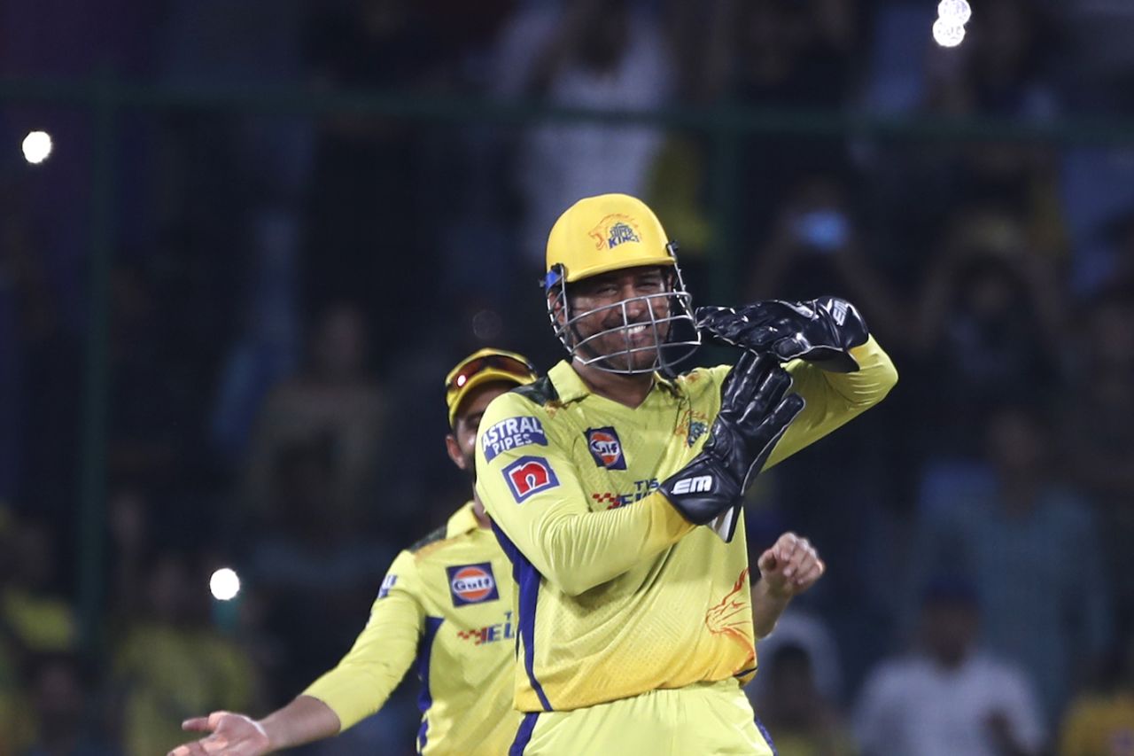 MS Dhoni accepts Maheesh Theekshana's plea for a review in the last over, Delhi Capitals vs Chennai Super Kings, IPL 2023, Delhi, May 20, 2023