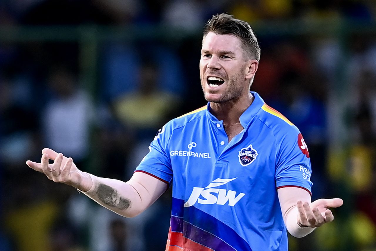 David Warner doesn't look terribly pleased, Delhi Capitals vs Chennai Super Kings, IPL 2023, Delhi, May 20, 2023