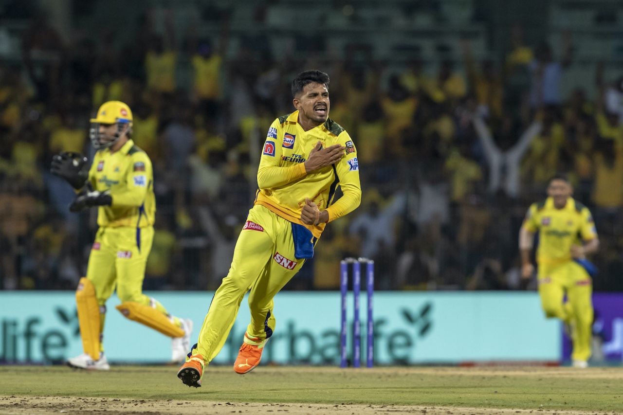 Maheesh Theekshana celebrates with exuberance, Gujarat Titans vs Chennai Super Kings, Qualifier 1, IPL 2023, May 23, 2023